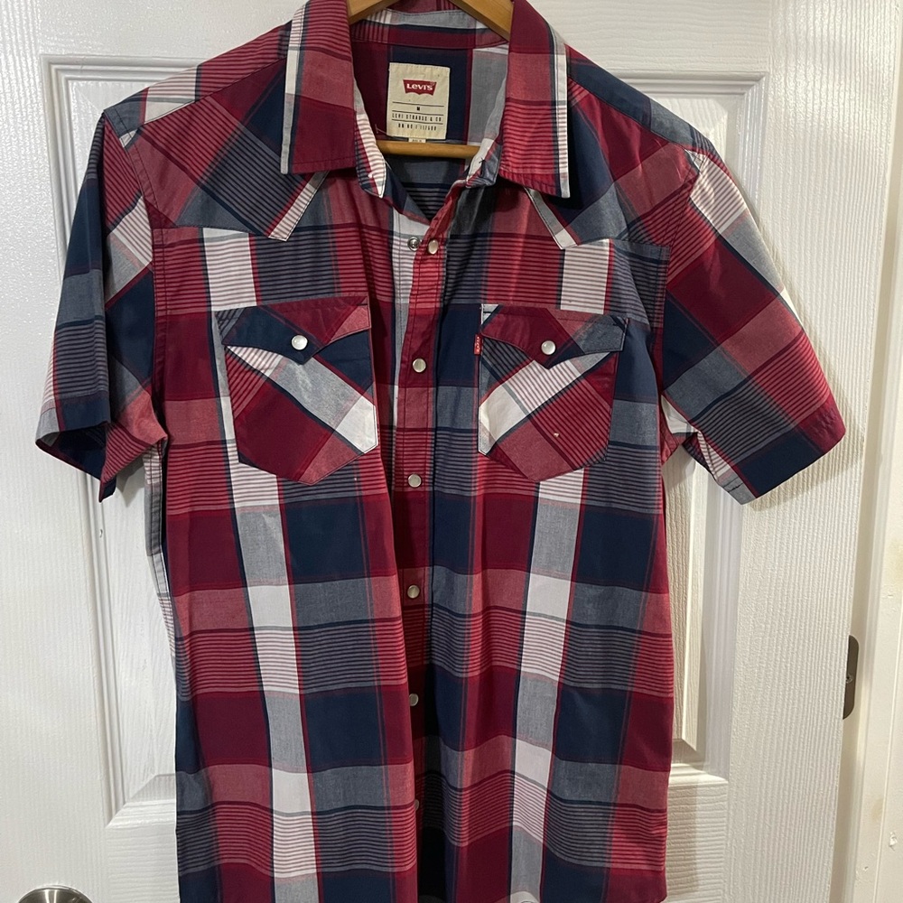 Levi's Men's Casual Red and Blue Plaid Shirt